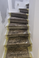 Betonové schodiště před obkladem